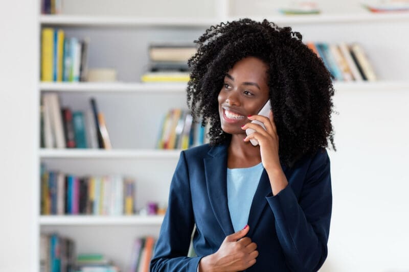 How to Become a Customer Service Advisor