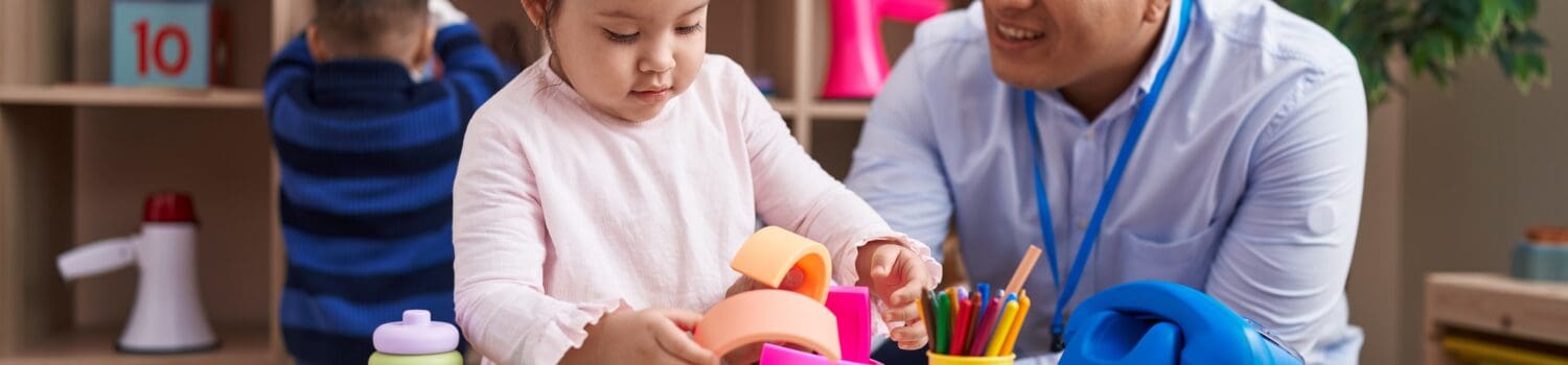 Hispanic,Man,With,Boy,And,Girl,Playing,With,Construction,Blocks Top Five Qualities Needed to Become a Playworker