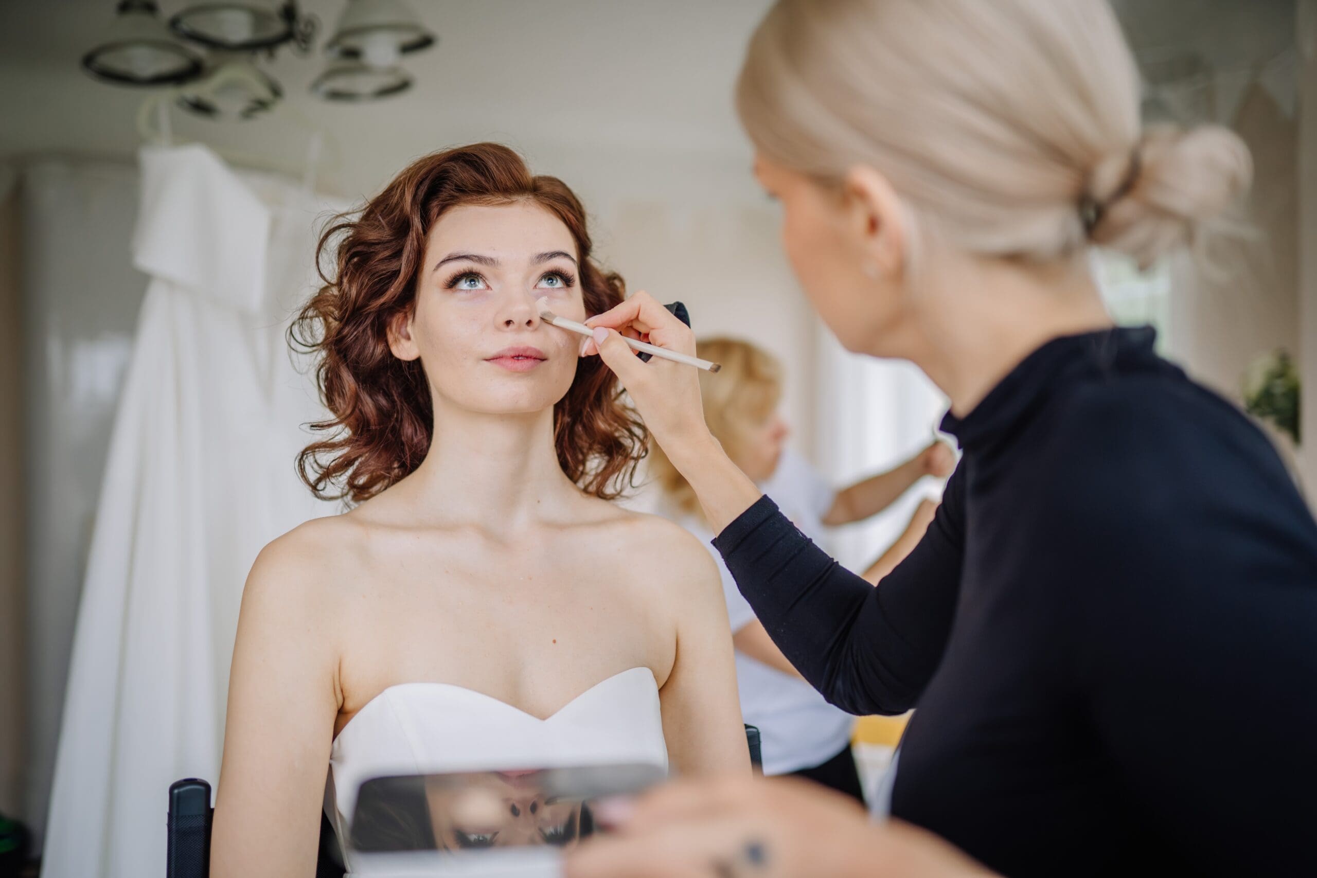 Types of roles for Makeup Artist's Types of roles for Makeup Artist's