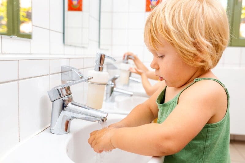Hygiene techniques to use in childcare